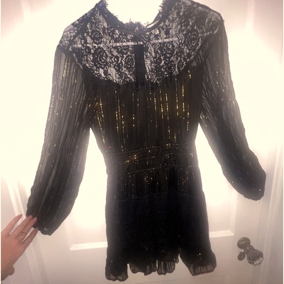 LOVESHACKFANCY size small worn once still in new condition - Picture 2 of 6